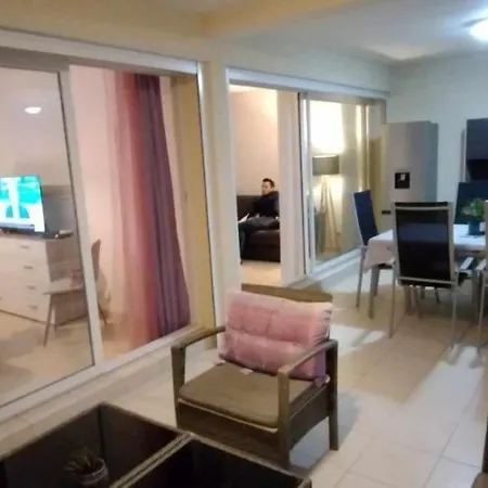 Sous Le Soleil De Rousse * LʼÎle-Rousse