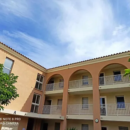 Sous Le Soleil De Rousse Apartment