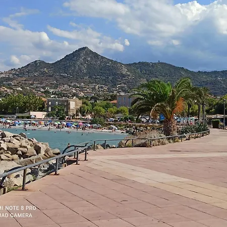 아파트 Sous Le Soleil De Rousse LʼÎle-Rousse