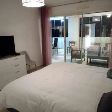 Sous Le Soleil De Rousse